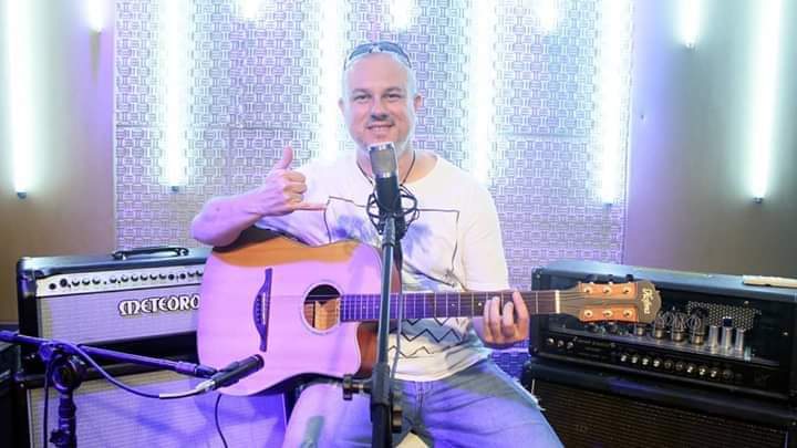 Rafa Sotto cantor e compositor é a grande promessa do Reggae nacional