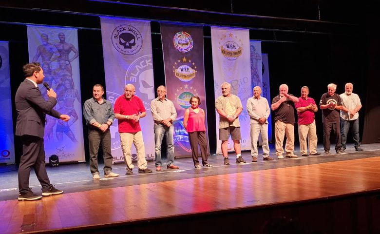 Musculação e Fitness homenageia pioneiros do Powerlifting no Brasil