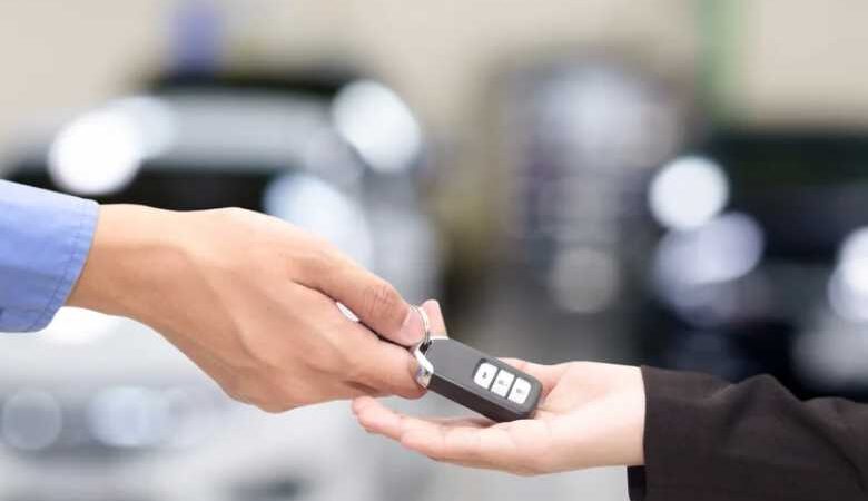 Proprietário de veículo terá carro reserva até reposição de peças