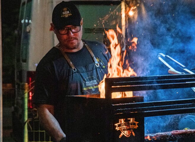 Sabor em Festa: O PorkFest Anima Salto de Pirapora com Três Dias de Música e Diversão