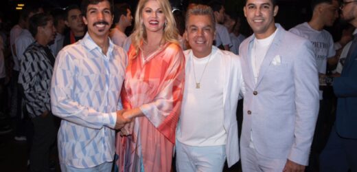 Val Marchiori desfila na Ivan Aguilar Fashion Show ao lado do filho Victor
