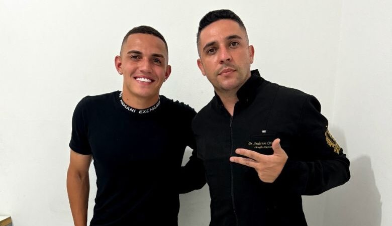 ACOdonto fecha parceria com jogador Marcelo Filho: Anderson Cristiano, o renomado dentista dos famosos, cuidará do sorriso da estrela do Santos.