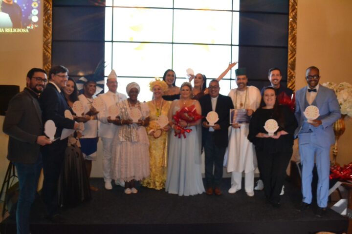 International Spiritual Awards com Leão Lobo e Maria do Sole! International Spiritual Awards com Leão Lobo e Maria do Sole!