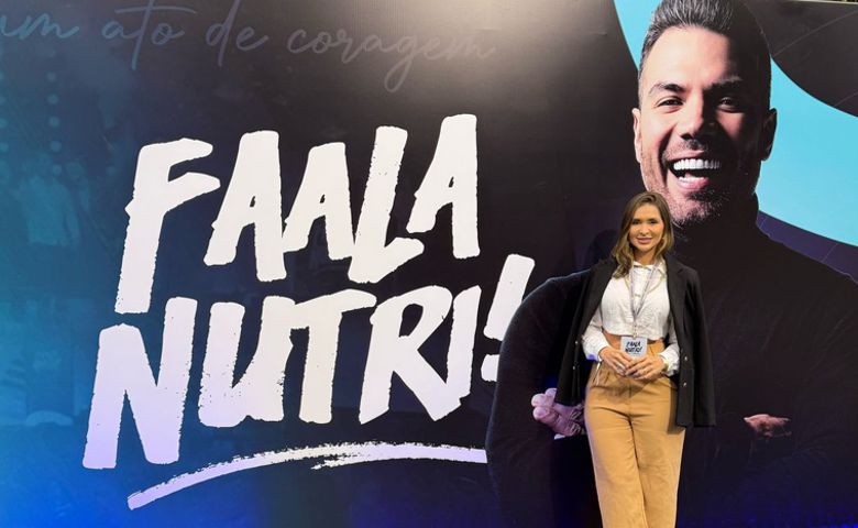 Dra Fabiana Bueno presente no Congresso Faala Nutri em SP