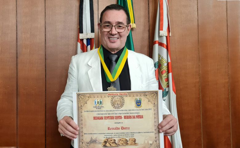 Solenidade da ABRASCI homenageia personalidades ilustres