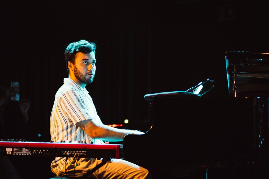 Matheus Marê e a nova proposta do samba