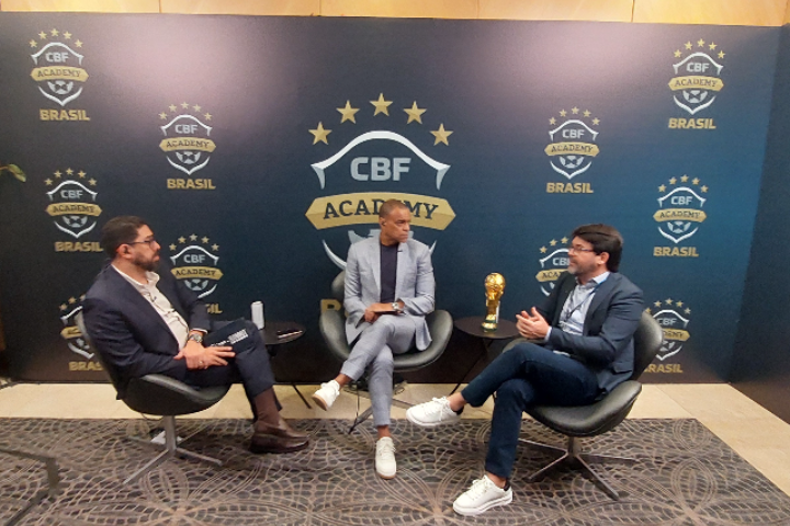 Summit CBF Academy 2025 reúne líderes e discute futuro do futebol no Brasil