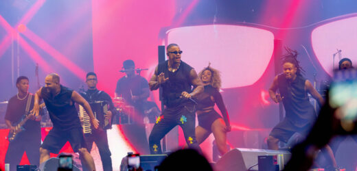 O Encontro de Gigantes: Léo Santana e Turma do Pagode sacodem o CTN!