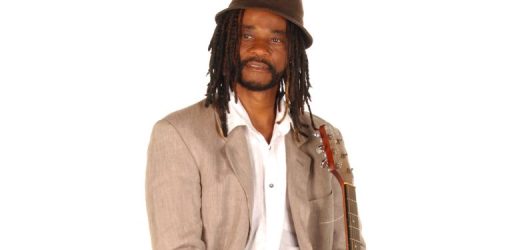 Da Ghama lança álbum solo nas plataformas digitais em novo show